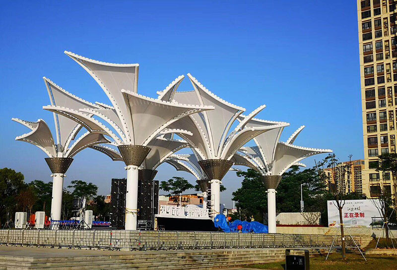 ptfe膜結(jié)構(gòu)工程有什么優(yōu)點？ptfe膜結(jié)構(gòu)工程單價怎么算的？