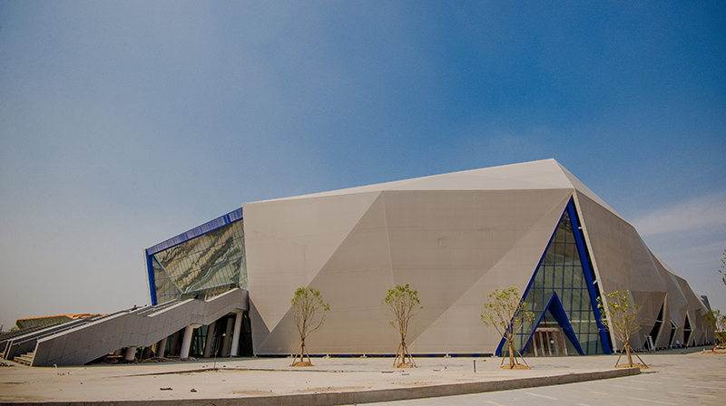 ETFE膜結(jié)構(gòu)材料與PTFE膜結(jié)構(gòu)材料哪個更好？分別有什么特點？