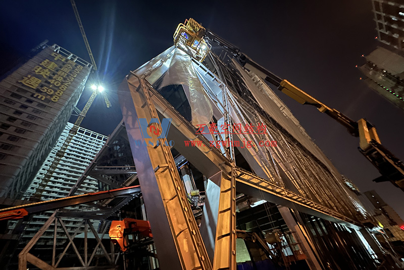 成都中建錦源匯膜結構工程項目現(xiàn)場施工進展