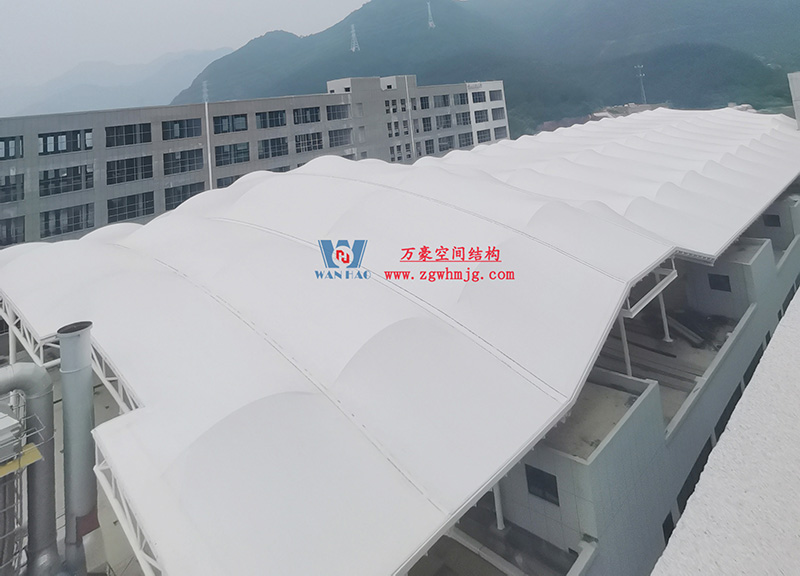 浙江真愛毯業(yè)科技有限公司廠房三屋面膜結構工程完工大吉！