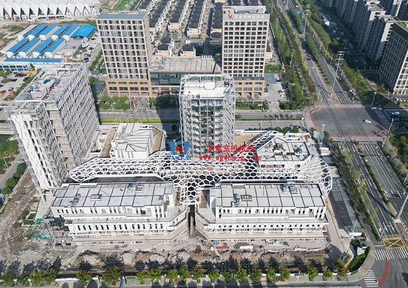 建筑藝術(shù)中鋼結(jié)構(gòu)的力學(xué)美感表達