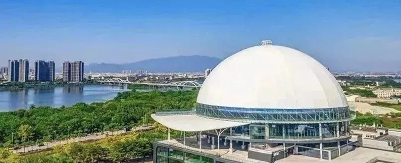 奇葩，好大一頂帽子