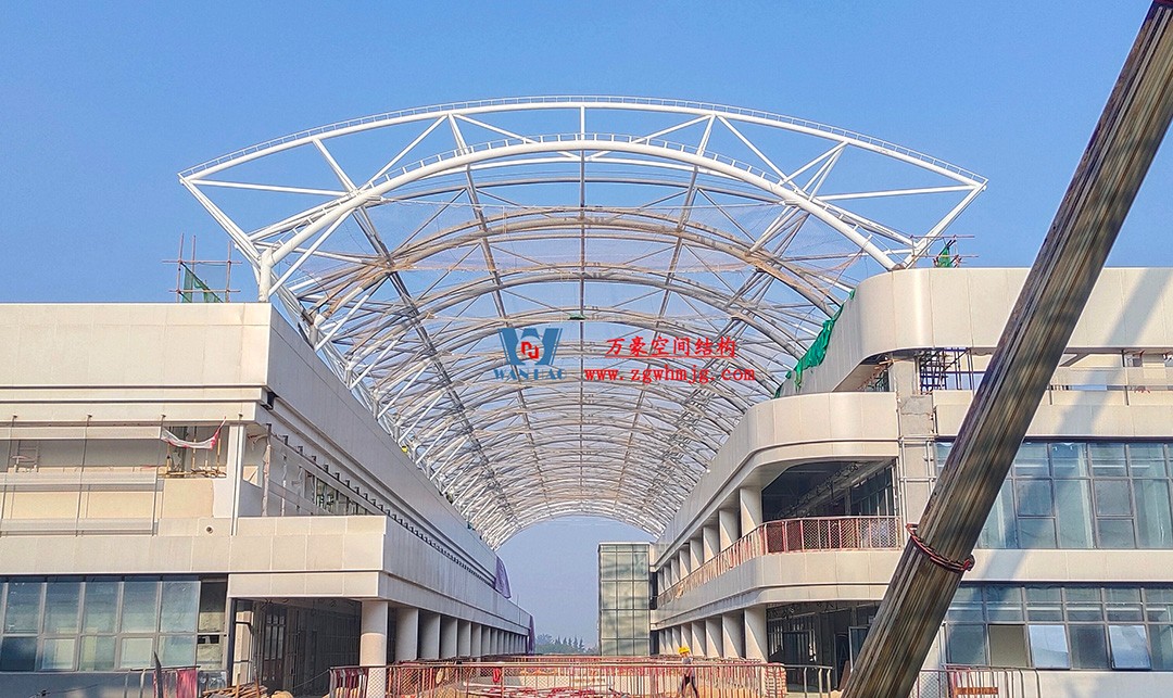 工程進(jìn)度全速推進(jìn)，PTFE膜材張拉在即！