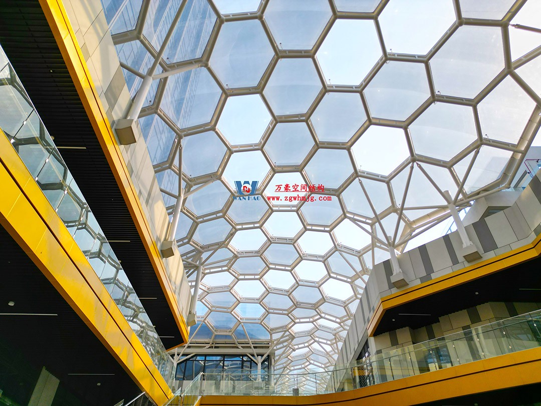 已完工，這個ETFE氣枕商業(yè)天幕閃亮登場！