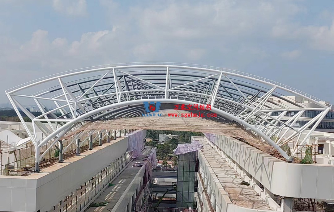 海南醫(yī)學院第一附屬醫(yī)院江東新院區(qū)鋼結(jié)構(gòu)工程