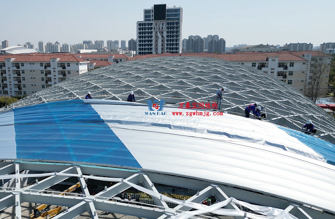 上海工程技術(shù)大學(xué)松江校區(qū)風雨操場ETFE膜結(jié)構(gòu)項目