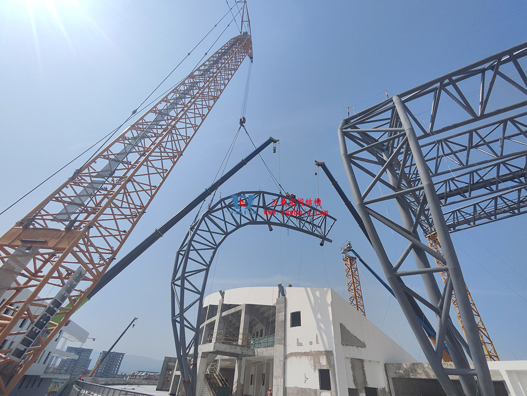 瑞麗國際文體中心建設(shè)項(xiàng)目體育場屋面膜結(jié)構(gòu)工程