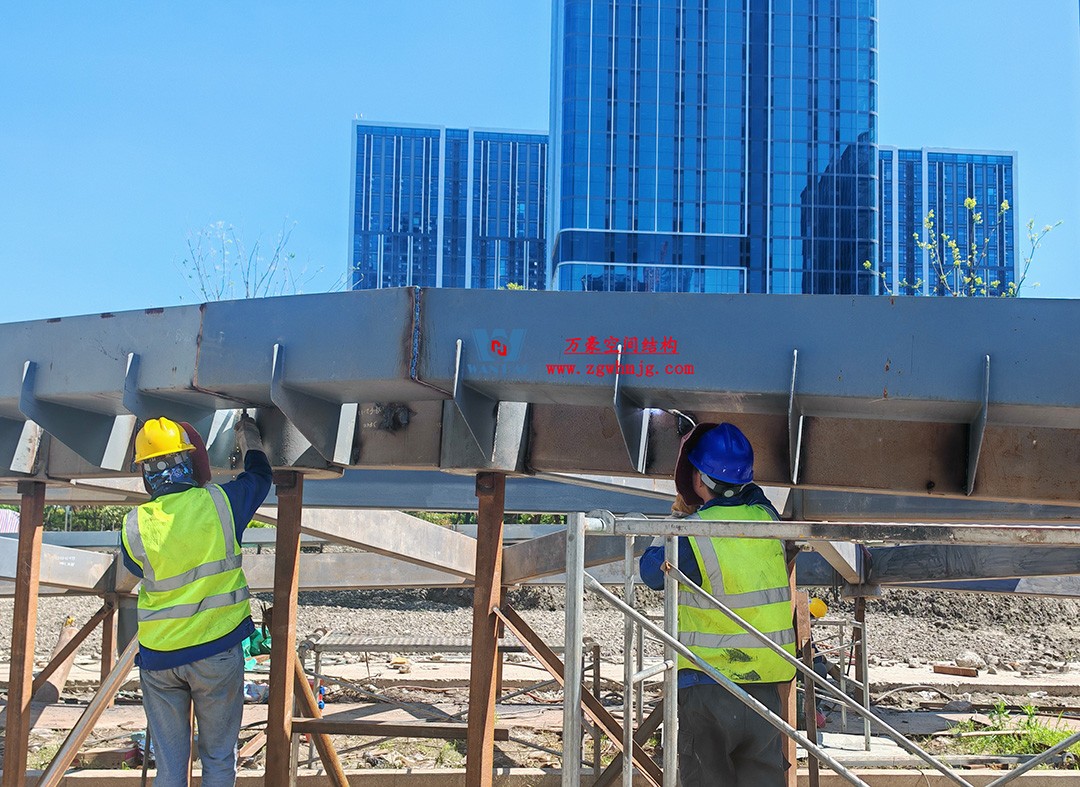 攻堅克難，全速推進(jìn)|這個ETFE商業(yè)天幕迎來新進(jìn)展