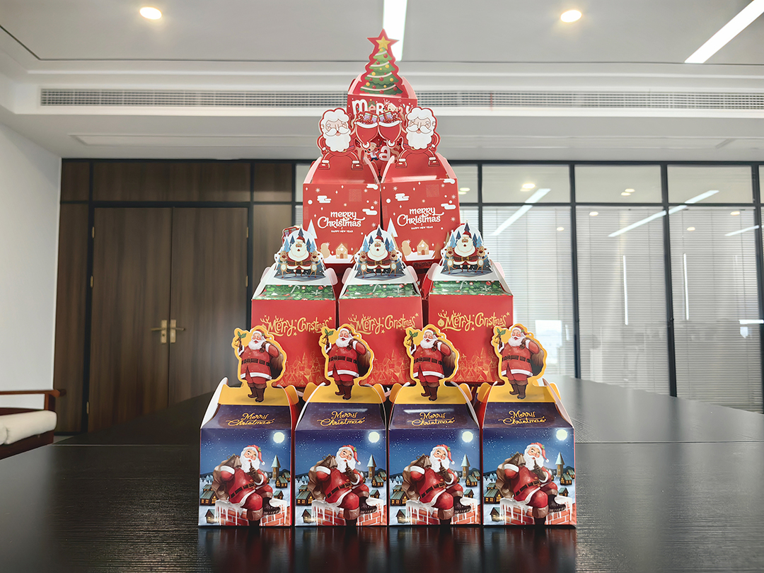 關(guān)愛(ài)員工，愛(ài)在萬(wàn)豪|暖心平安夜，傳遞“蘋”安幸福