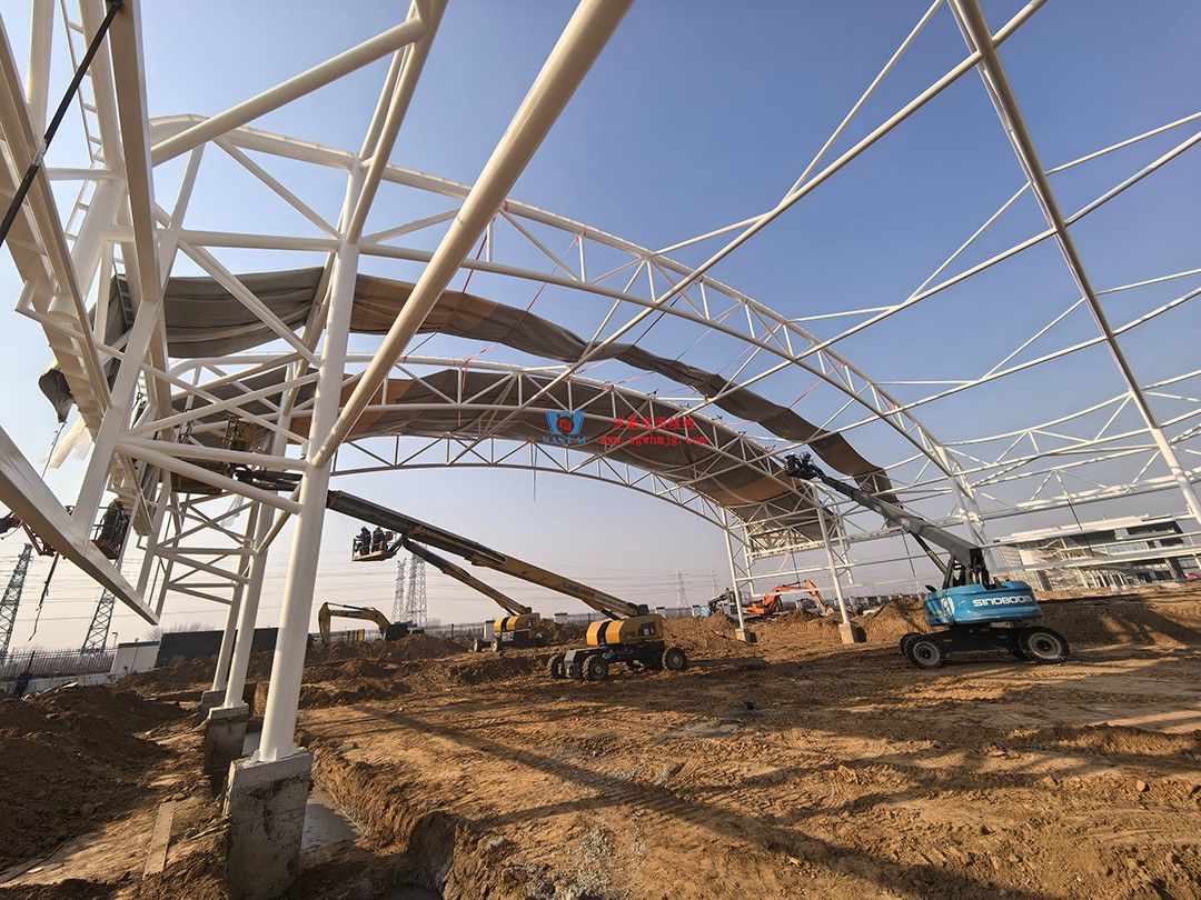 備受青睞的鋼膜結構建筑景觀