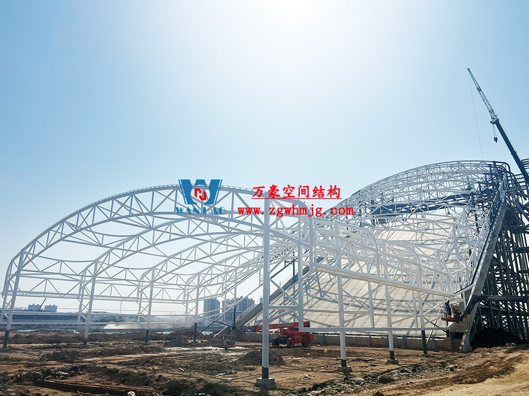 比亞迪紹興嵊州賽車場(chǎng)干拔沙坡觀景平臺(tái)鋼膜結(jié)構(gòu)