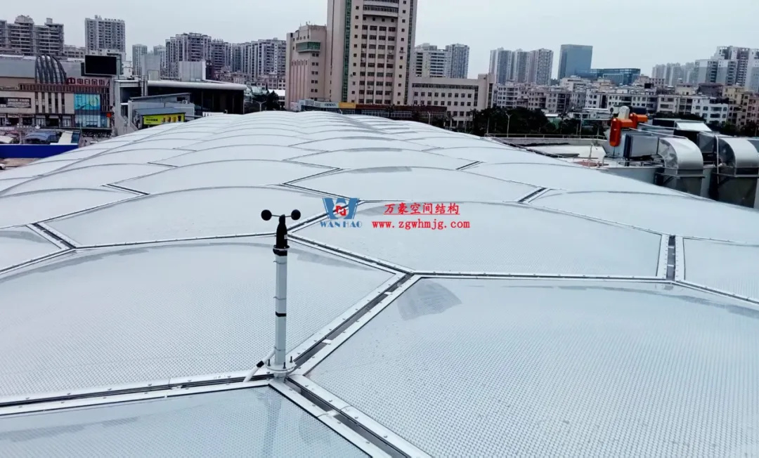 廣州茂名總匯天街商業(yè)街ETFE膜結(jié)構(gòu)