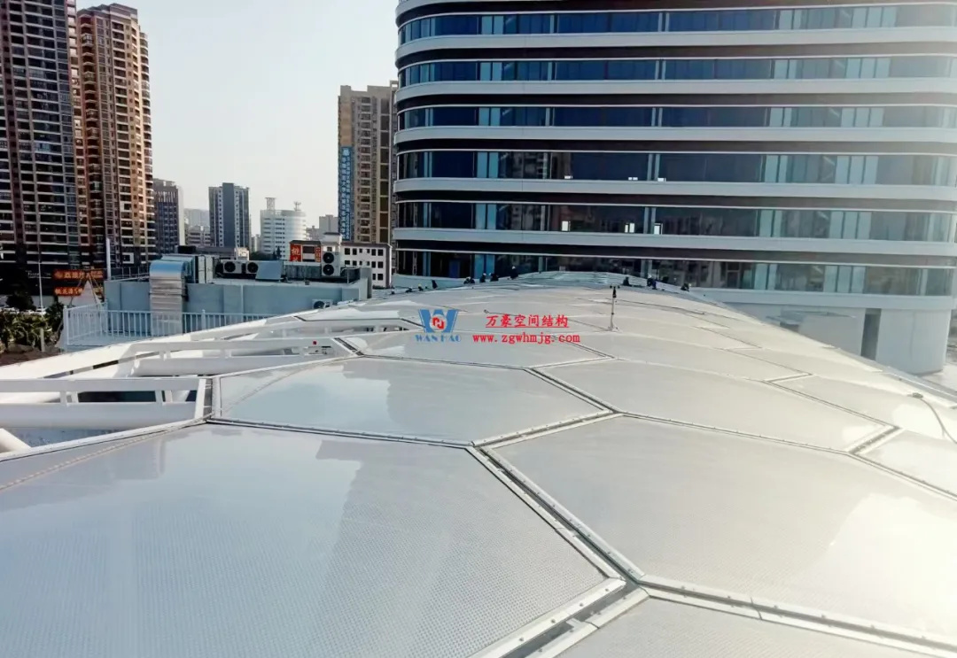廣州茂名總匯天街商業(yè)街ETFE膜結(jié)構(gòu)