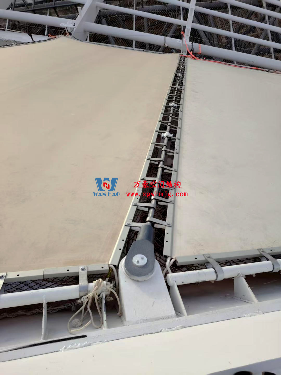 鄭州中原高鐵港數(shù)字展貿(mào)城ETFE膜結(jié)構(gòu) PTFE膜結(jié)構(gòu)項目 鄭州中原高鐵港數(shù)字展貿(mào)城ETFE膜結(jié)構(gòu) PTFE膜結(jié)構(gòu)項目