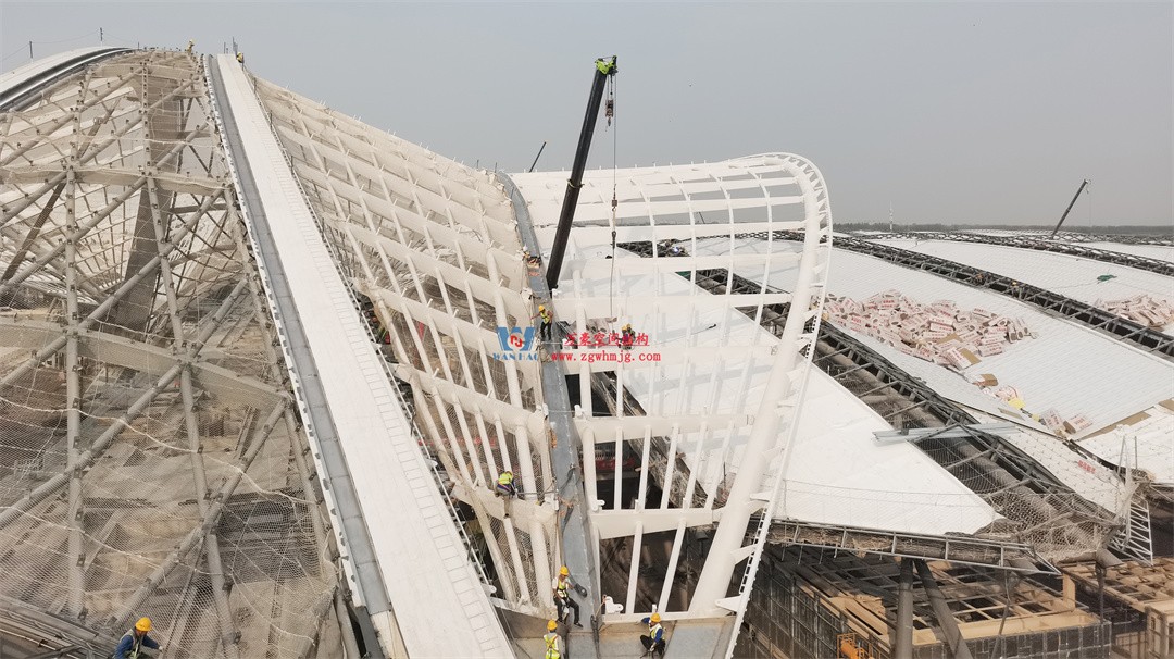 千帆競(jìng)發(fā)勢(shì)如虹｜中原國(guó)際會(huì)展中心膜結(jié)構(gòu)天幕攻堅(jiān)實(shí)錄，擎起中原會(huì)展新地標(biāo)！