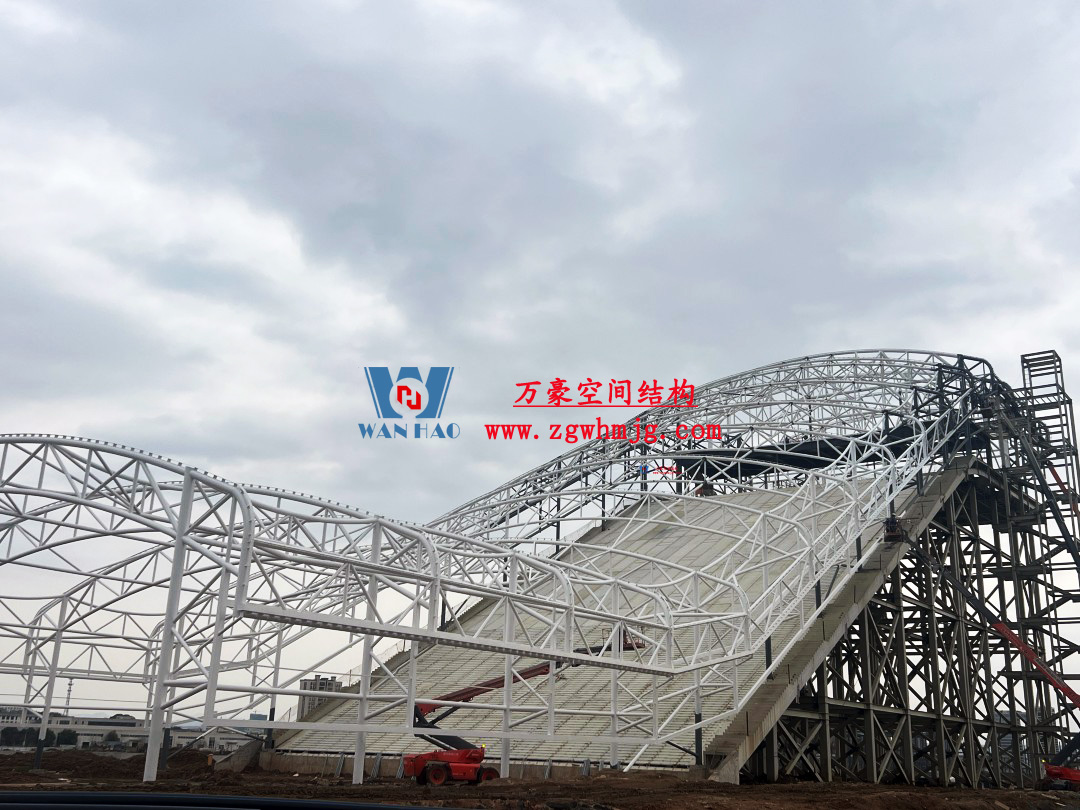 比亞迪紹興嵊州賽車場干拔沙坡觀景平臺鋼結(jié)構(gòu)項目