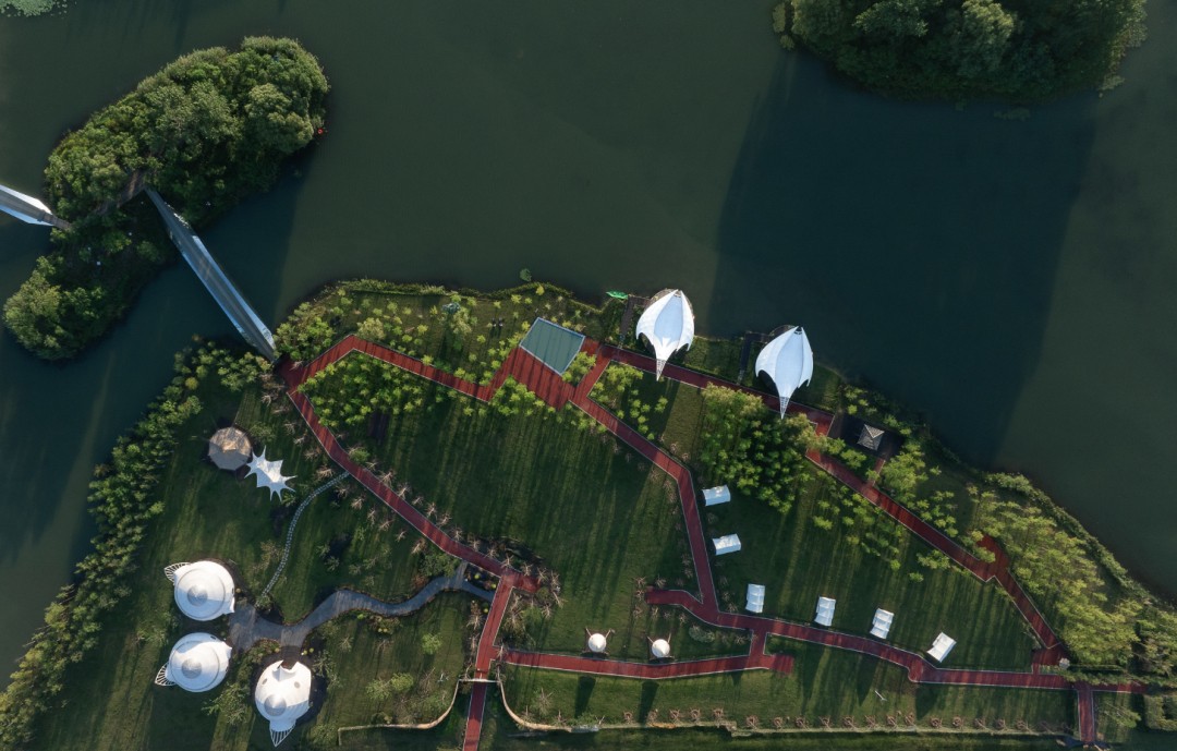 這家設(shè)計(jì)界“夢(mèng)工廠”把童話搬入現(xiàn)實(shí) 這家設(shè)計(jì)界“夢(mèng)工廠”把童話搬入現(xiàn)實(shí)