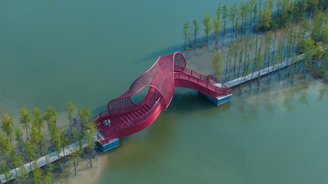 這家設(shè)計(jì)界“夢(mèng)工廠”把童話搬入現(xiàn)實(shí) 這家設(shè)計(jì)界“夢(mèng)工廠”把童話搬入現(xiàn)實(shí)