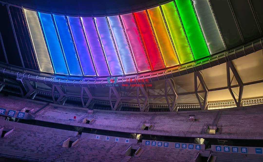 太湖之畔，華燈初上|無錫奧體中心施工加速