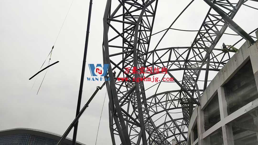 瑞麗國際文體中心建設(shè)項(xiàng)目體育場鋼結(jié)構(gòu)工程