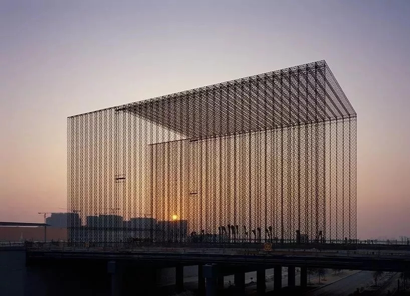 2020迪拜世博會(huì)大門(mén)