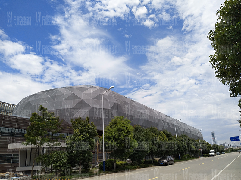 什么是PTFE永久膜結(jié)構(gòu)？PTFE永久膜結(jié)構(gòu)的性能特點及應(yīng)用范圍是怎樣的？