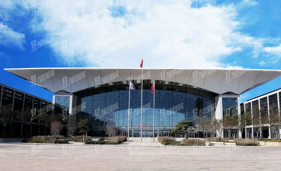 PTFE膜材有哪些特點？為什么PTFE膜材如此受歡迎?