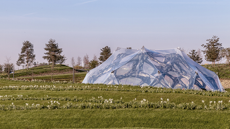 ETFE膜材有哪些特性優(yōu)點？ETFE膜結(jié)構(gòu)建筑優(yōu)勢是什么？