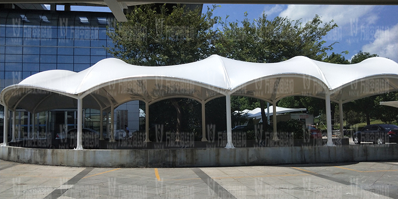 膜結(jié)構(gòu)停車棚的安裝工藝是怎樣的？膜結(jié)構(gòu)車棚安裝步驟有哪些？