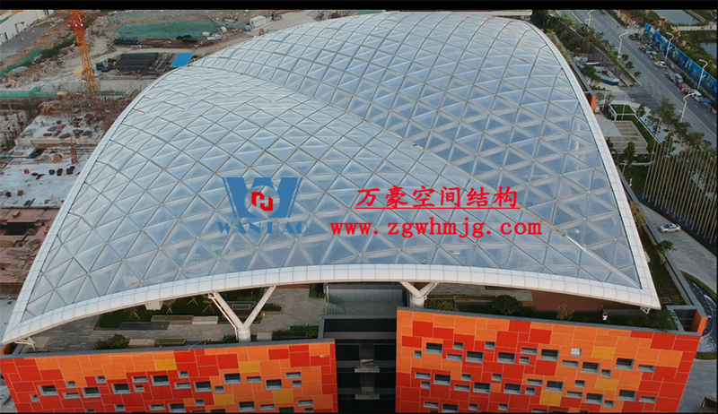 如何更好的選購(gòu)ETFE膜結(jié)構(gòu)？選擇ETFE膜結(jié)構(gòu)有哪些注意事項(xiàng)？