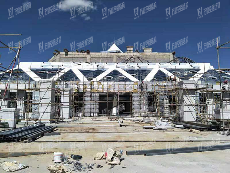 青海茶卡鹽湖天空之境集散中心鋼膜結(jié)構(gòu)項(xiàng)目竣工 青海茶卡鹽湖天空之境集散中心鋼膜結(jié)構(gòu)項(xiàng)目竣工