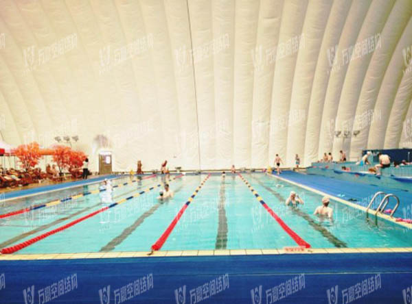 充氣膜游泳館好用嗎？充氣膜結構游泳館有哪些優(yōu)點特點？